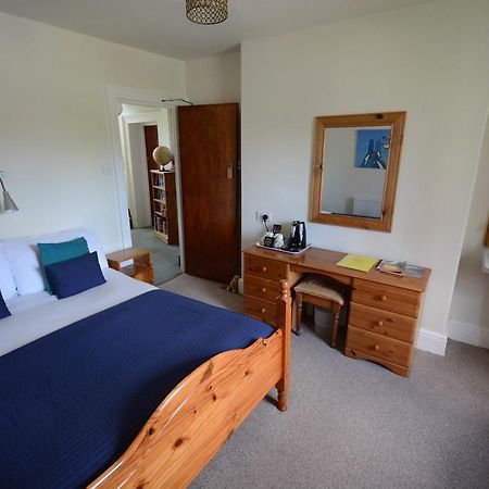 Bryn Llewelyn Bed & Breakfast Бетс-и-код Екстериор снимка