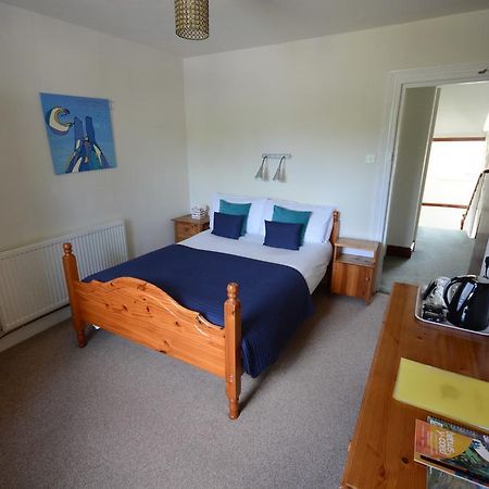 Bryn Llewelyn Bed & Breakfast Бетс-и-код Екстериор снимка
