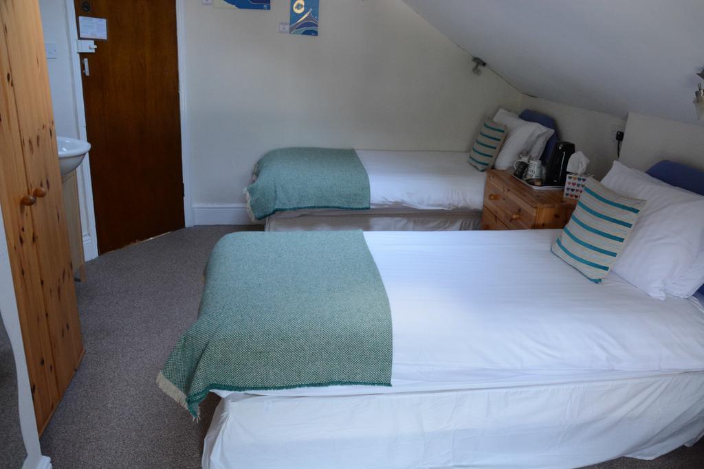 Bryn Llewelyn Bed & Breakfast Бетс-и-код Екстериор снимка
