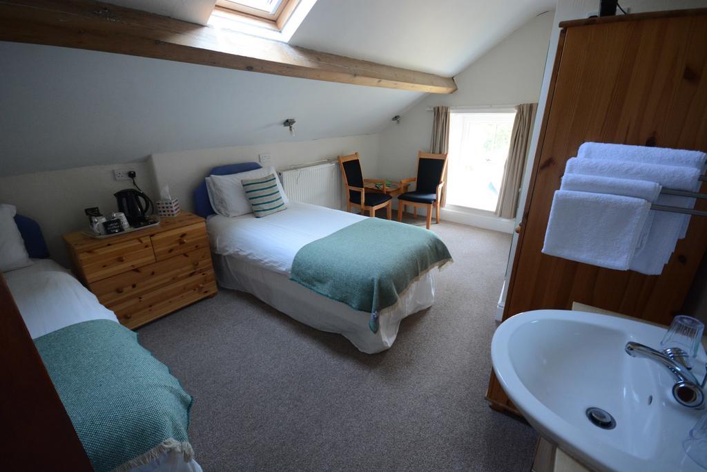 Bryn Llewelyn Bed & Breakfast Бетс-и-код Екстериор снимка