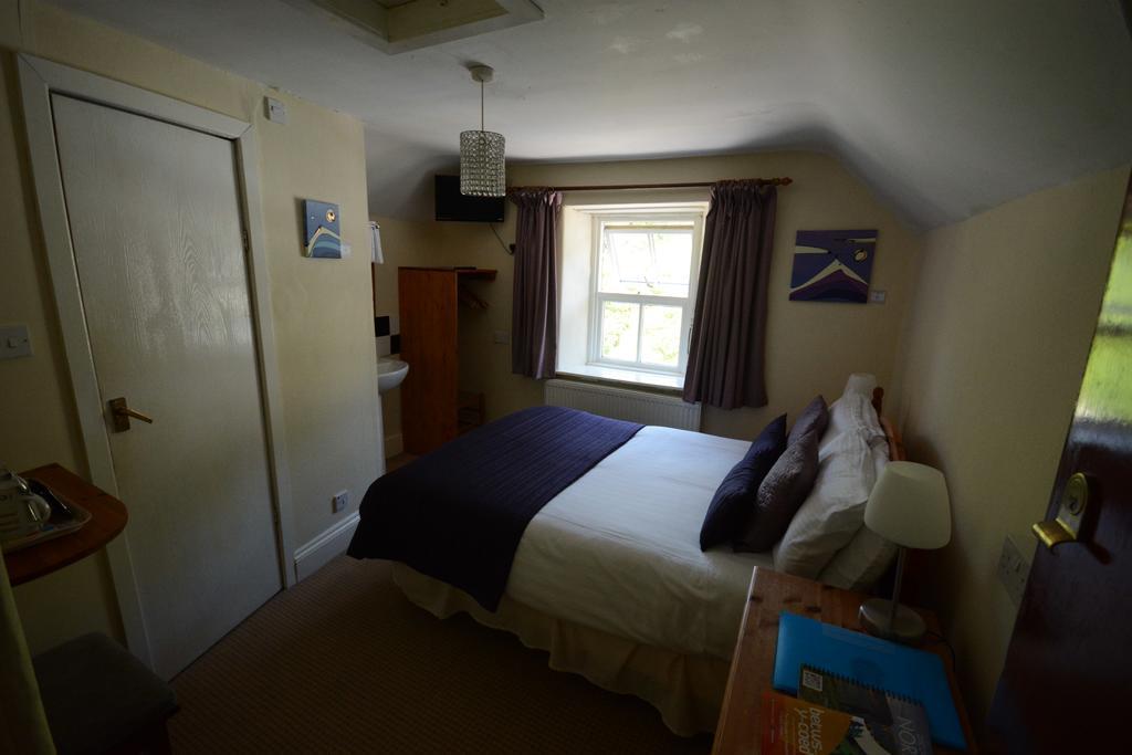Bryn Llewelyn Bed & Breakfast Бетс-и-код Екстериор снимка